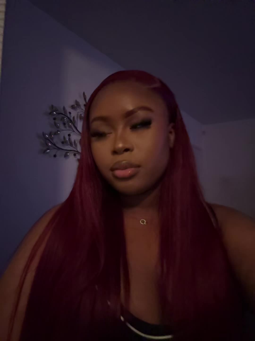 @𝐋𝐄𝐘𝐘🎀