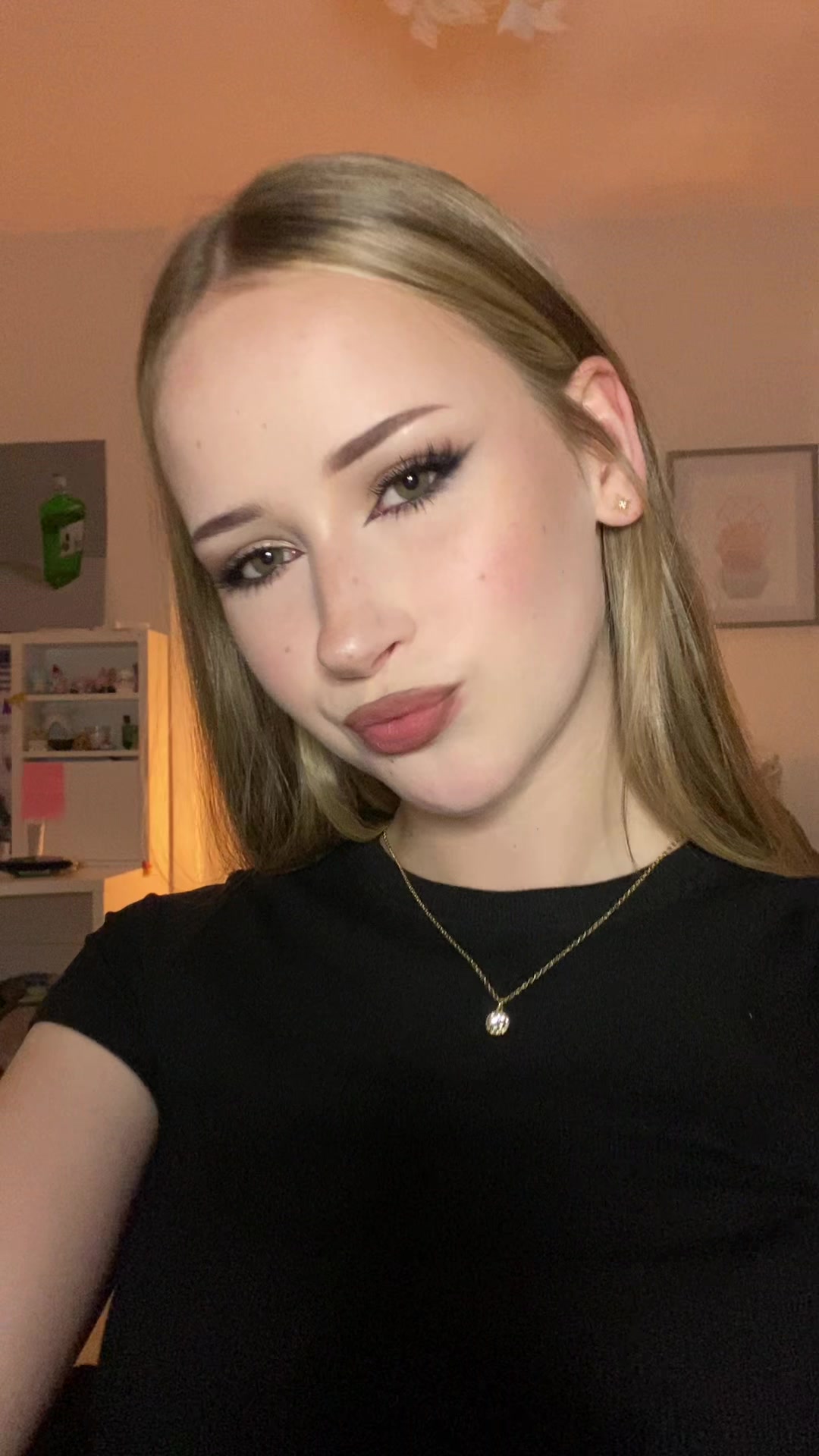@MU.Ava