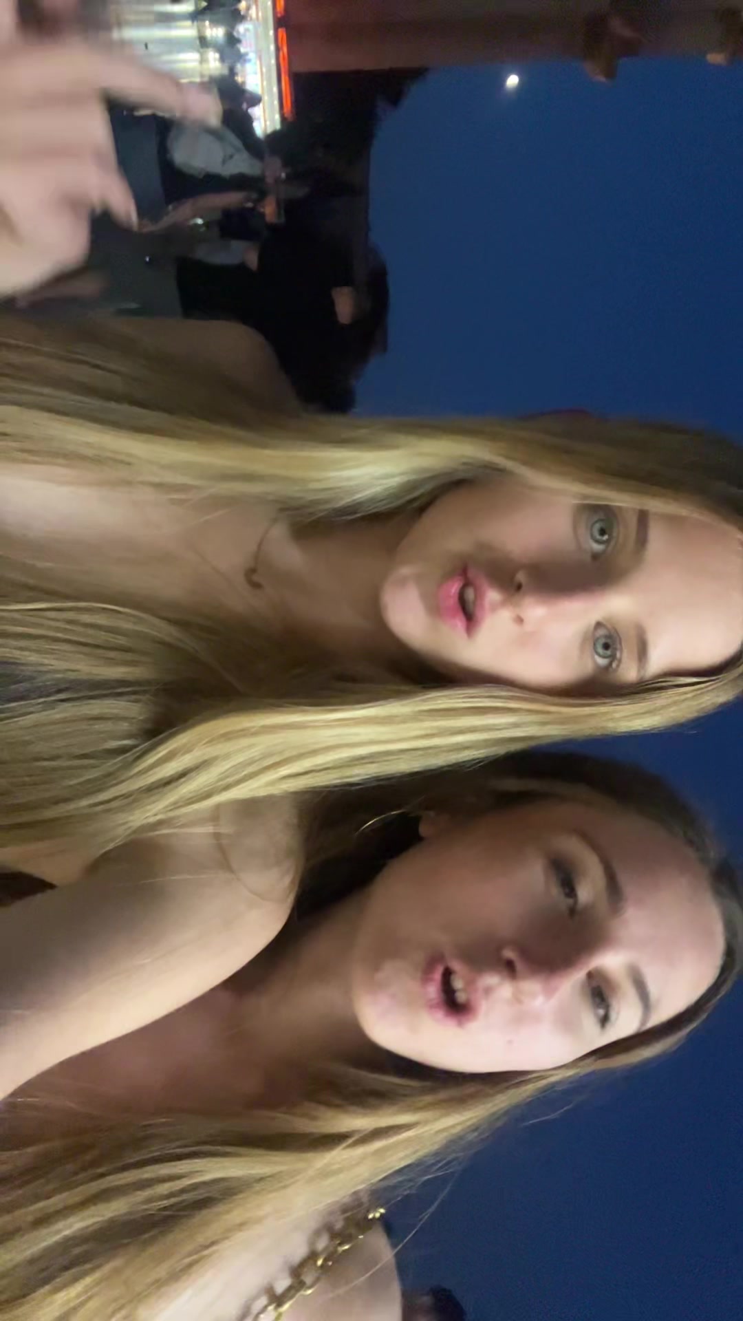 @userr562438
