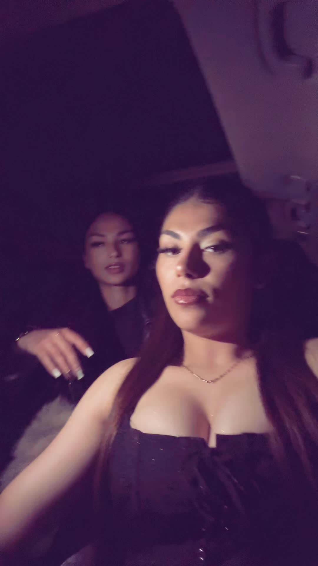 @cameliapopa27🎭