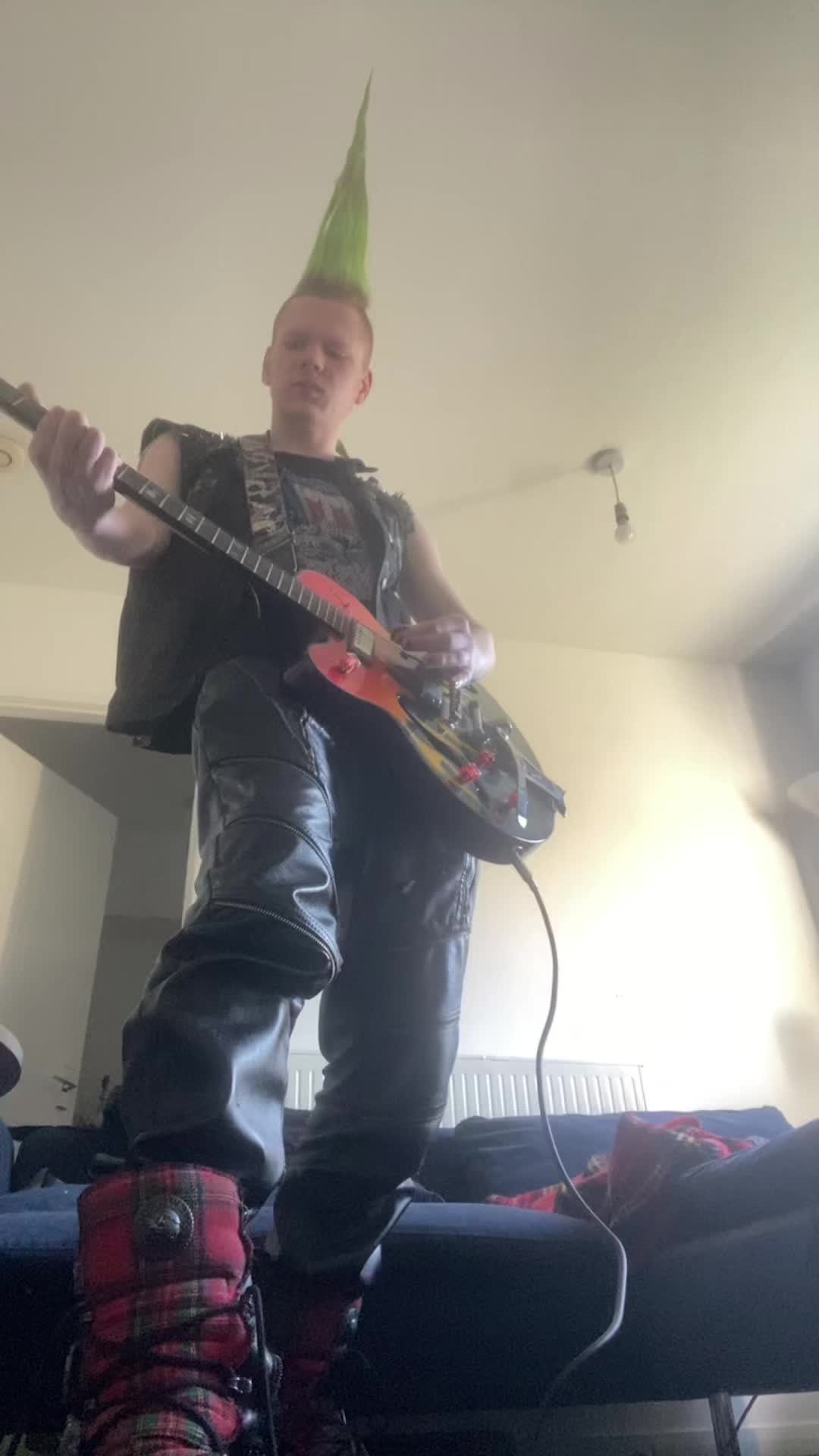 @Erotten77