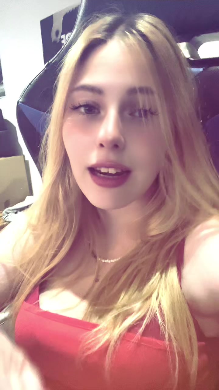 @Saraxkitty