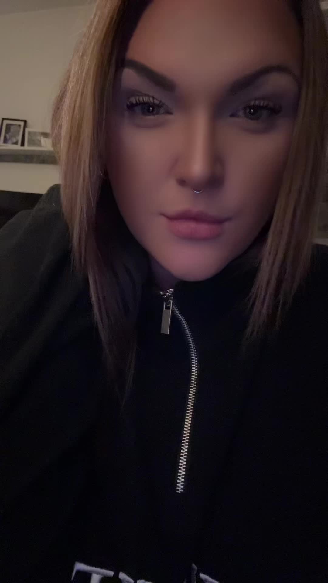@L.isa