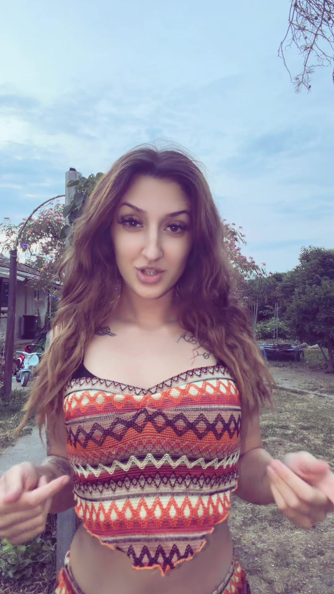 @Nessza