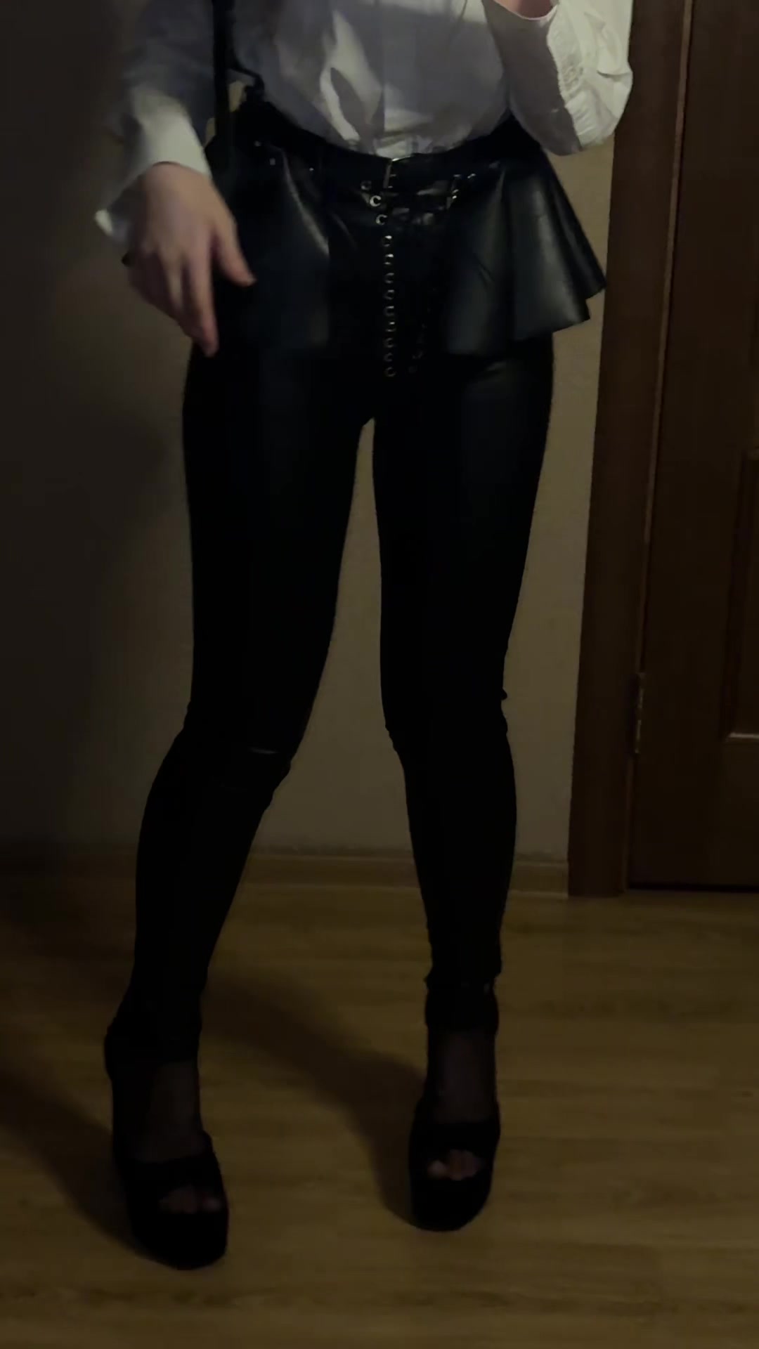 @leatherkinklady