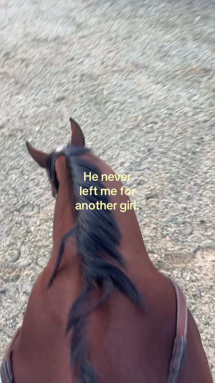@🥂🐎🏴