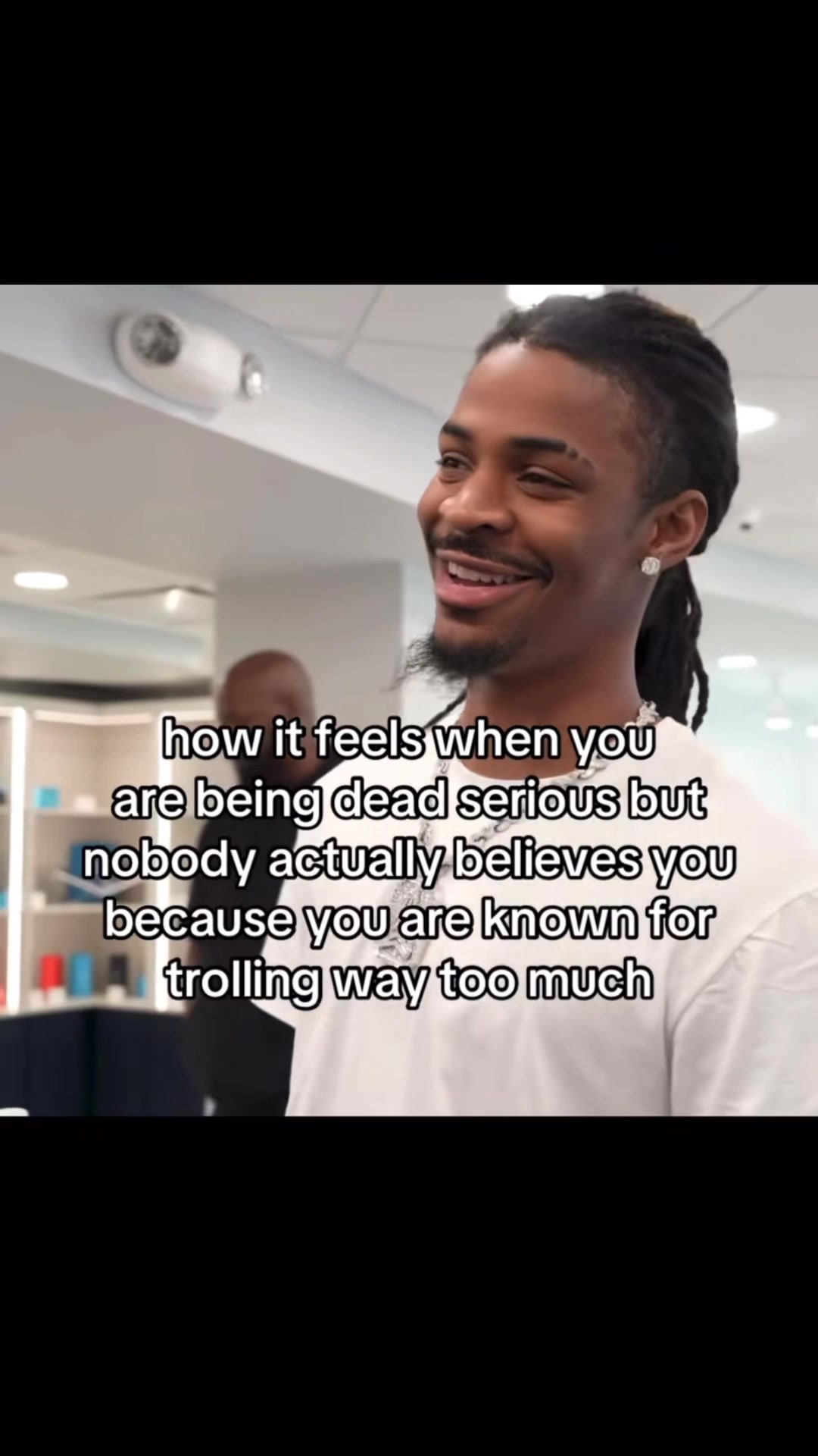 @⃟