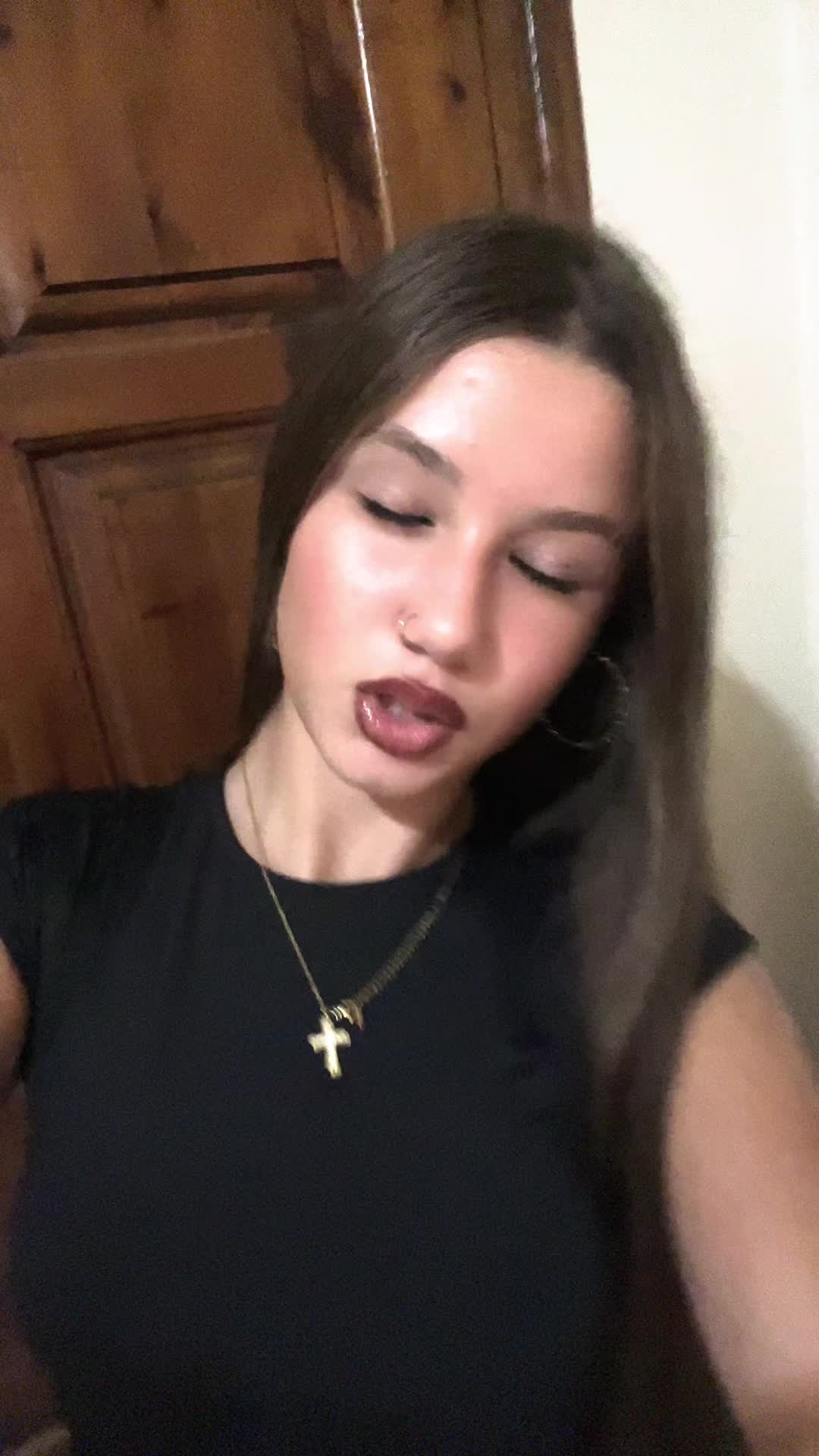 @𝒫𝒶𝓃🕷️