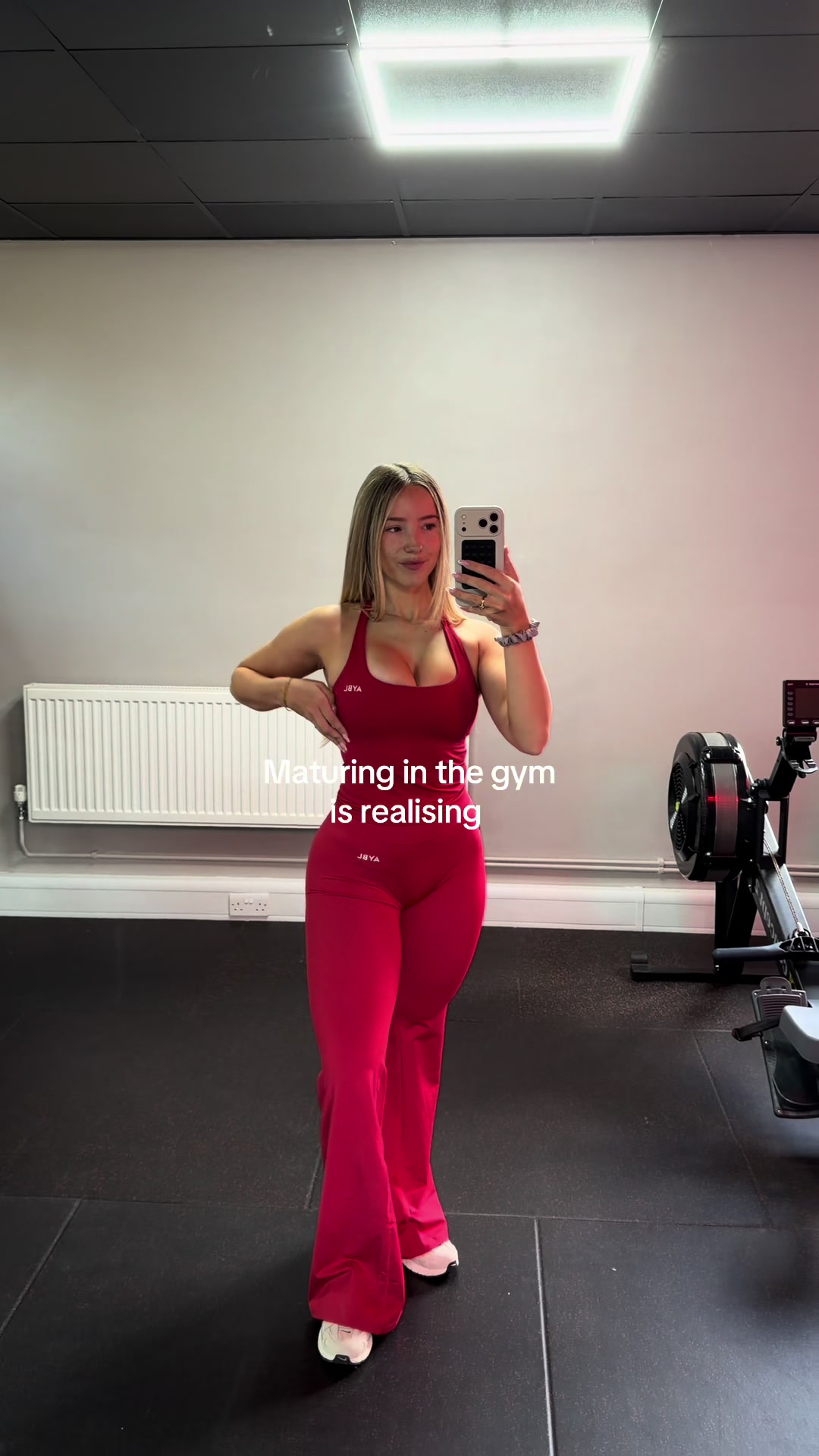@ISABELLAFIT 🍒✨