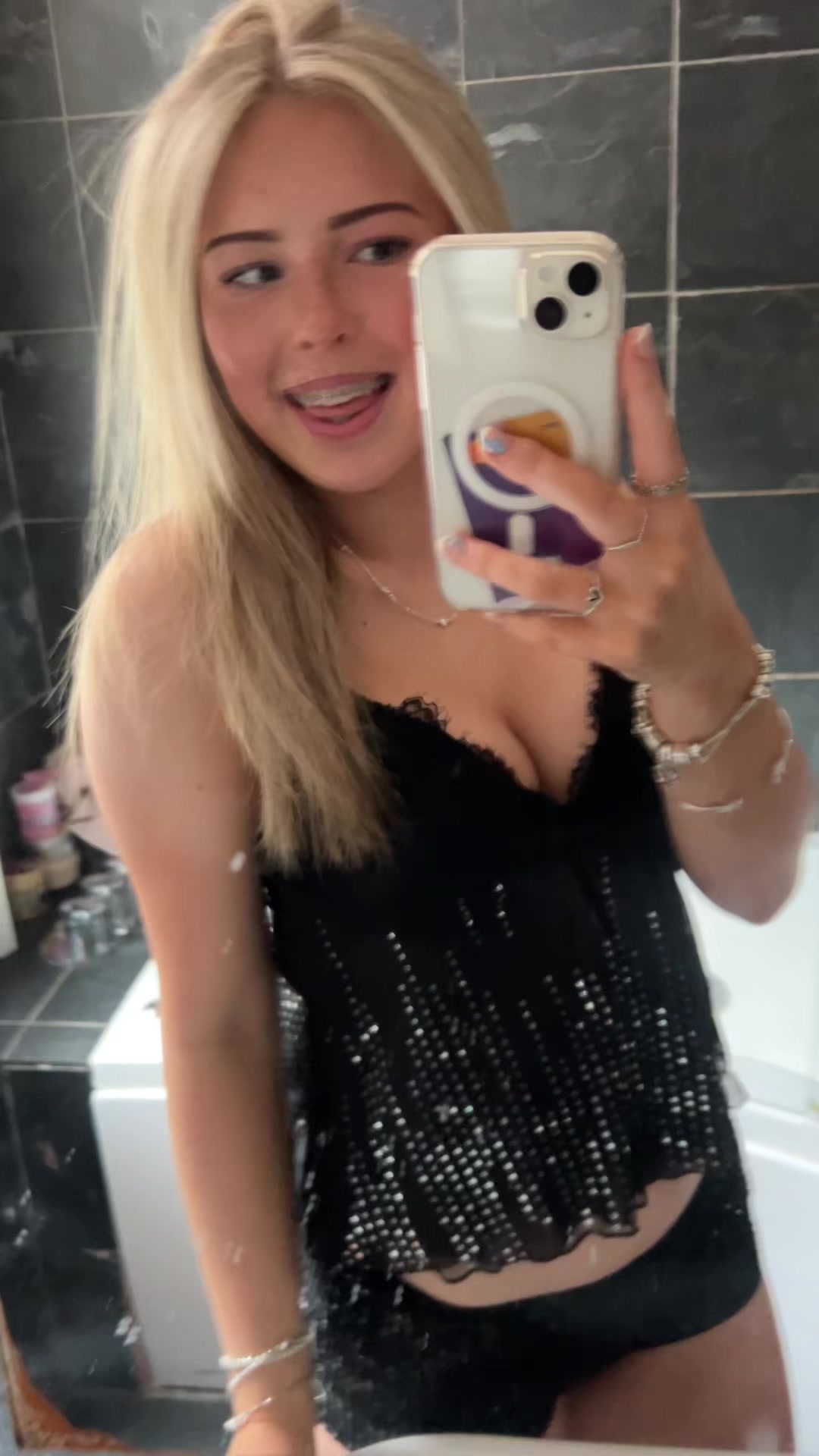 @𝐋𝐢𝐥𝐬