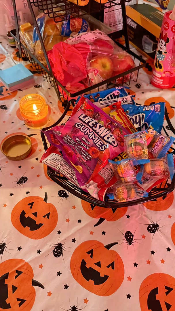 @🎃𝕽𝖆𝖈𝖍𝖊𝖑🦇