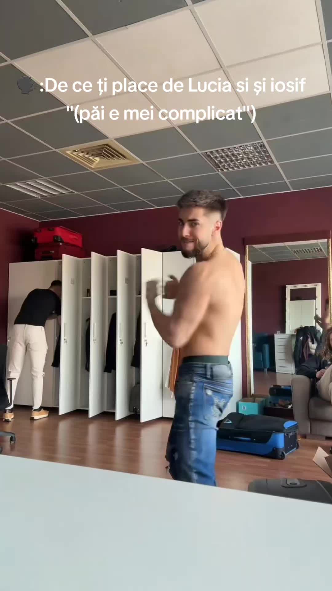 @Ana💚🫠