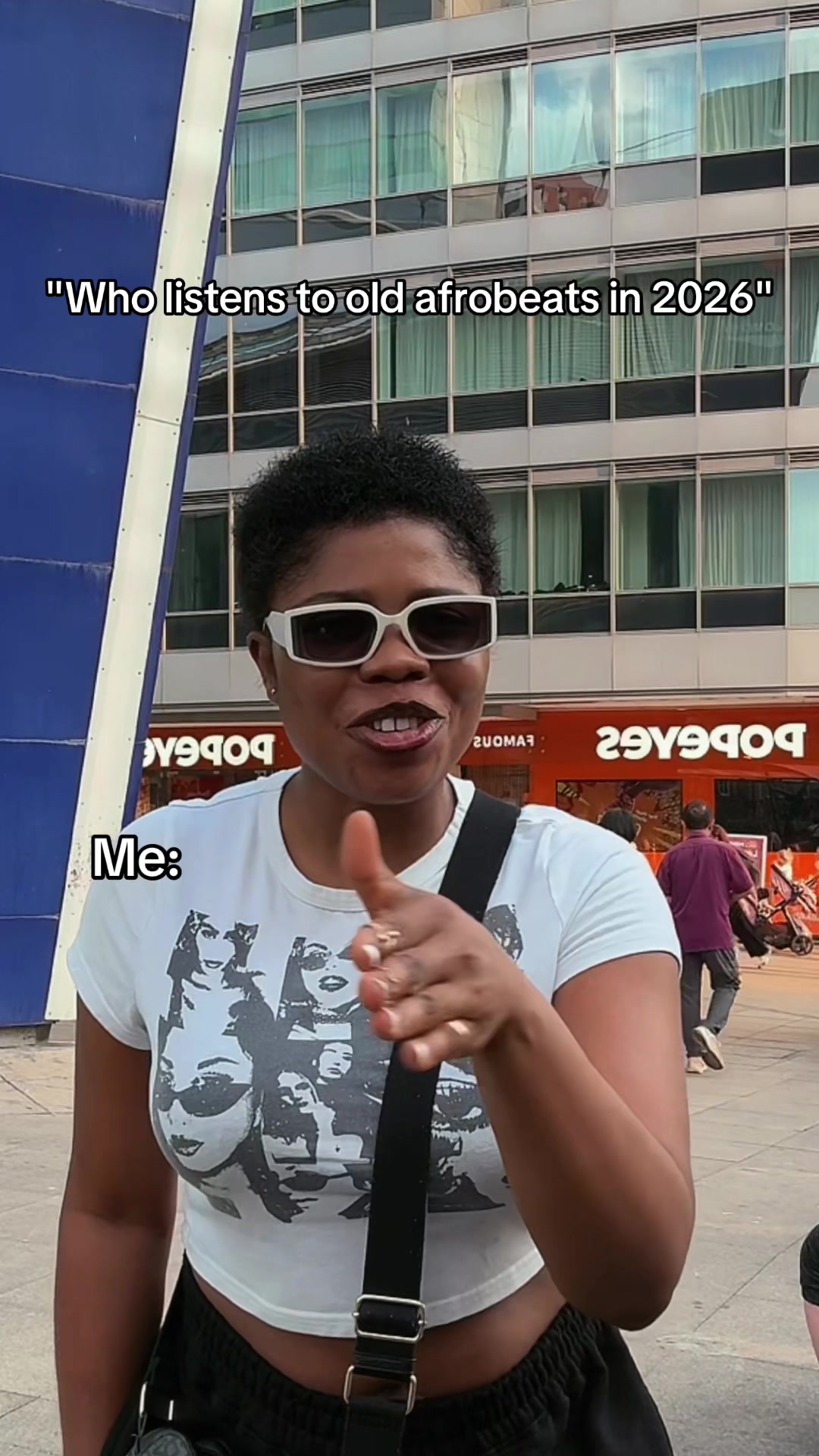@Vibe Queen🎙️👑