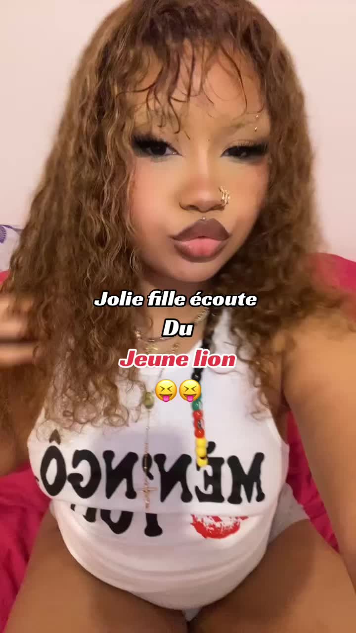 @NANA🧛🏽♀️