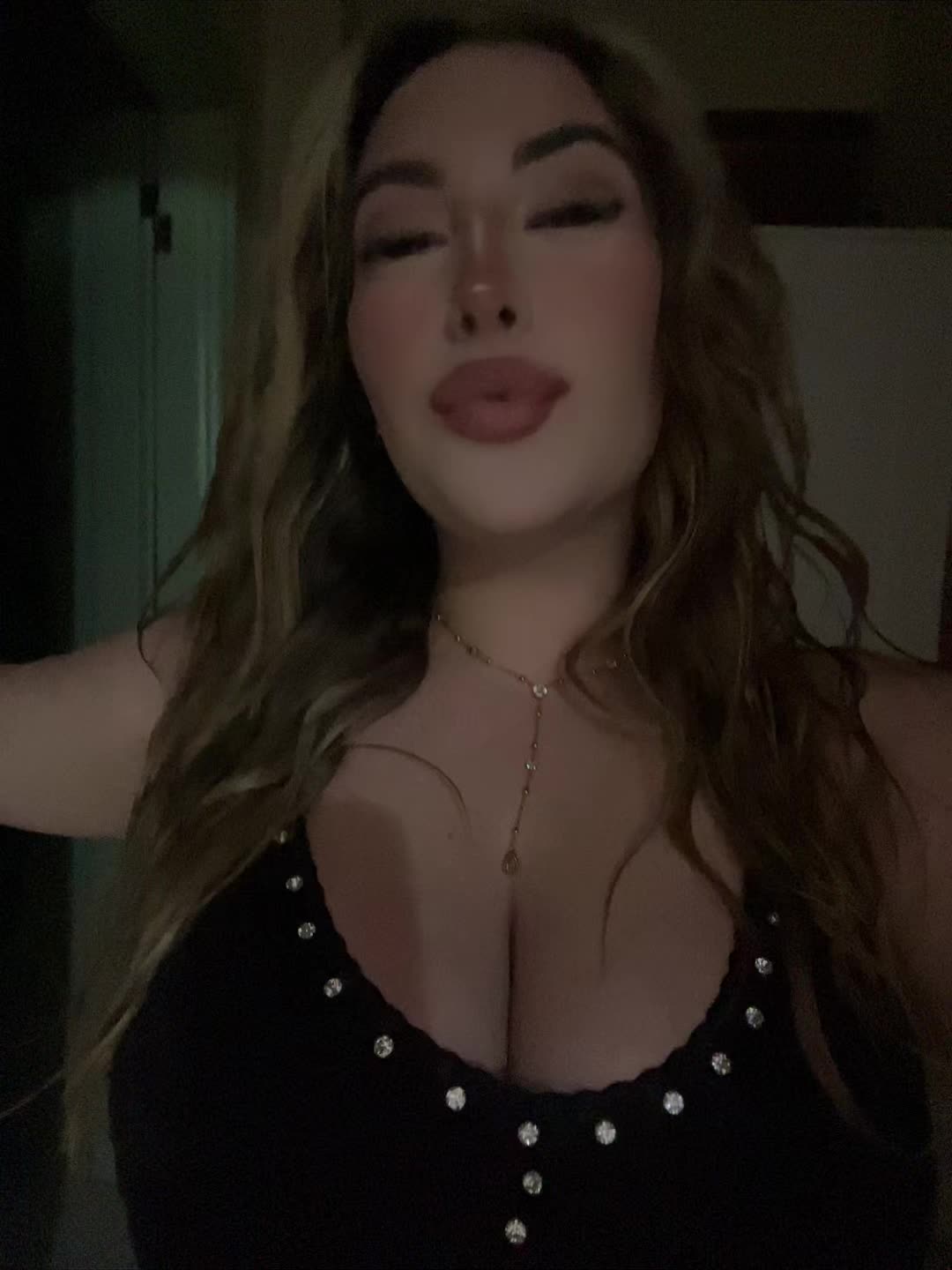 @Esse.17