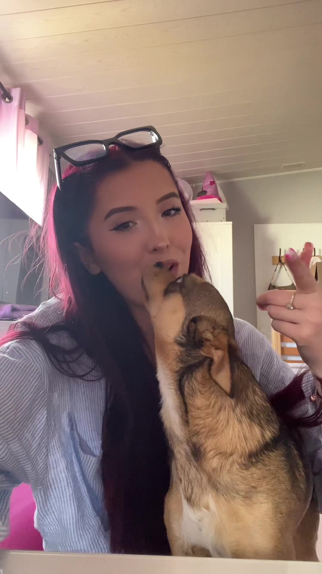@Leaaa