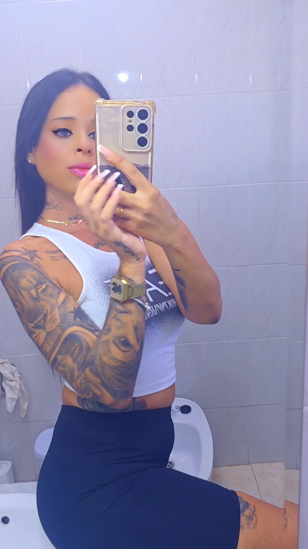 @LAYoYPuNTI