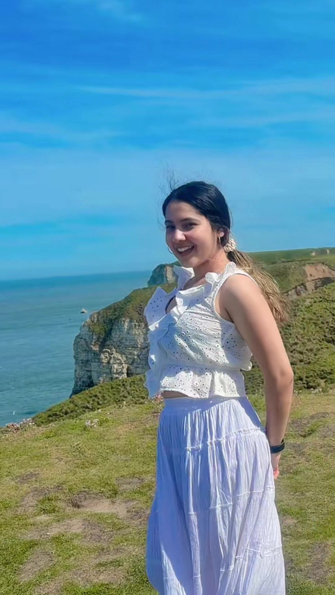 @Srishti wagle 🇳🇵✈️ 🇬🇧