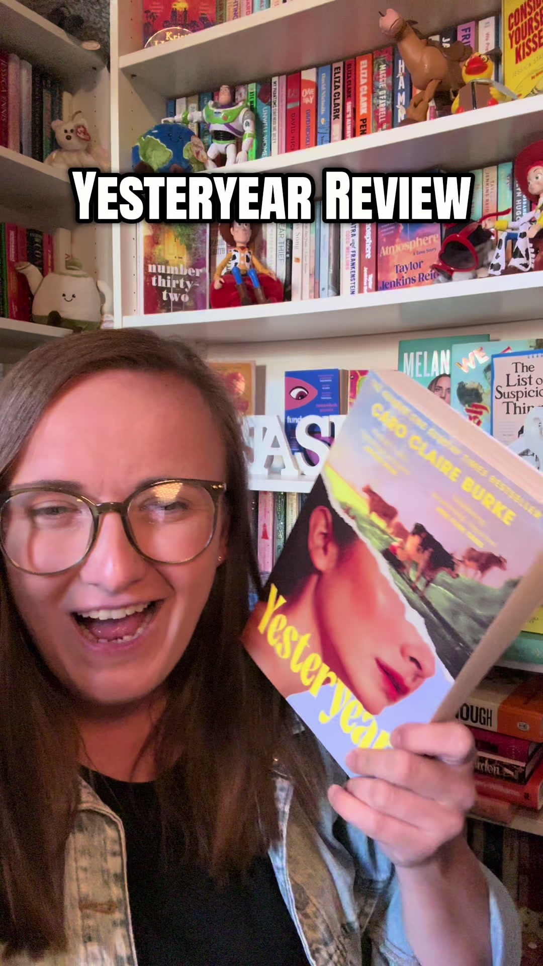 @Tash | BookTok ๐