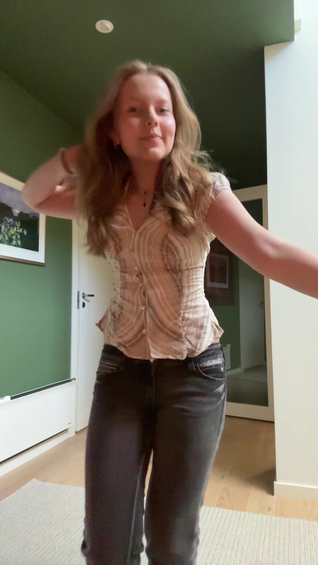 @ella