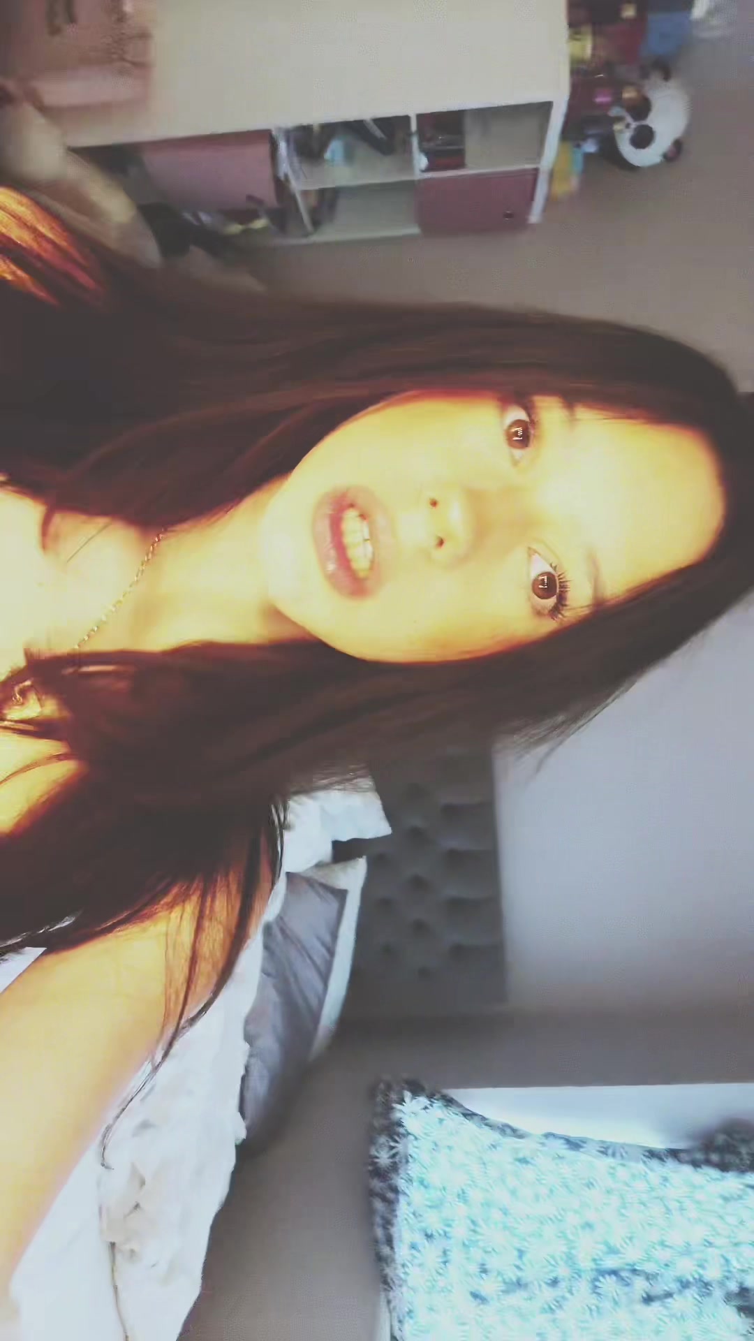 @elena