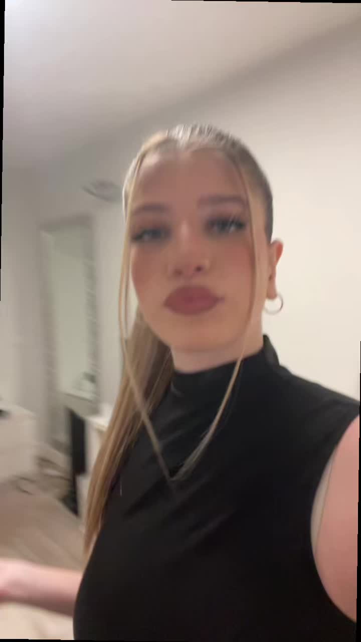 @violettaa