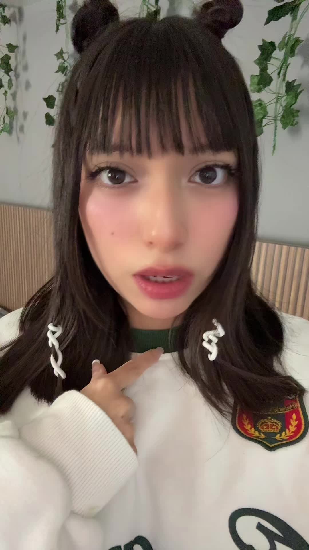 @Laalemonz