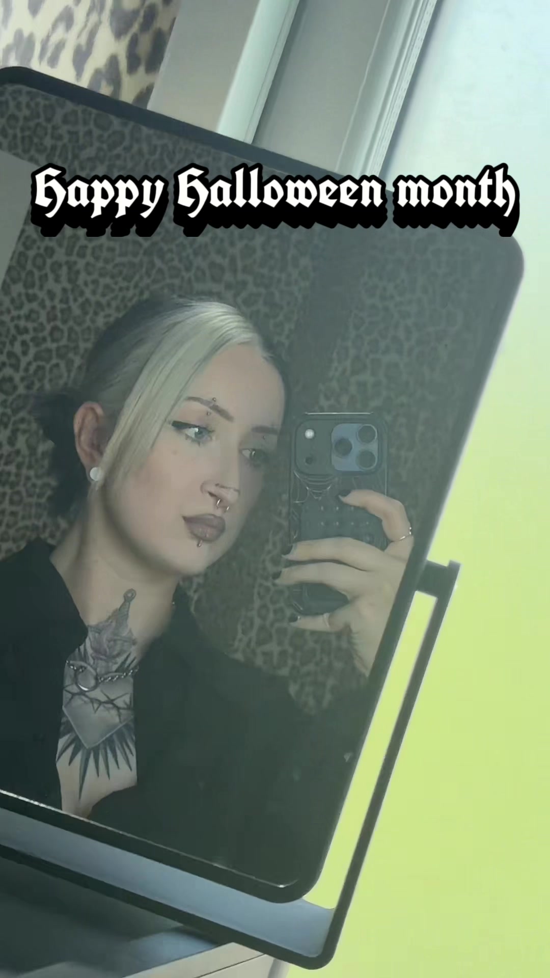 @skunkboii__