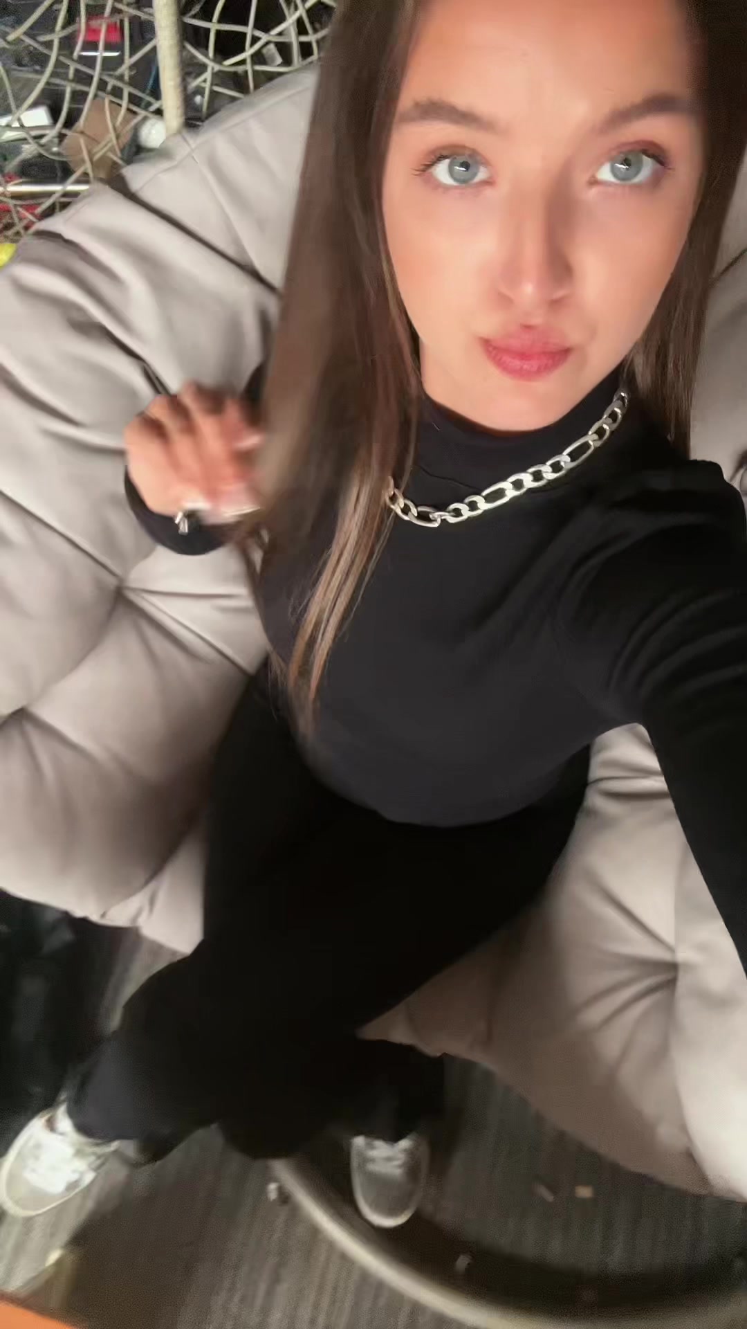 @Anaïs
