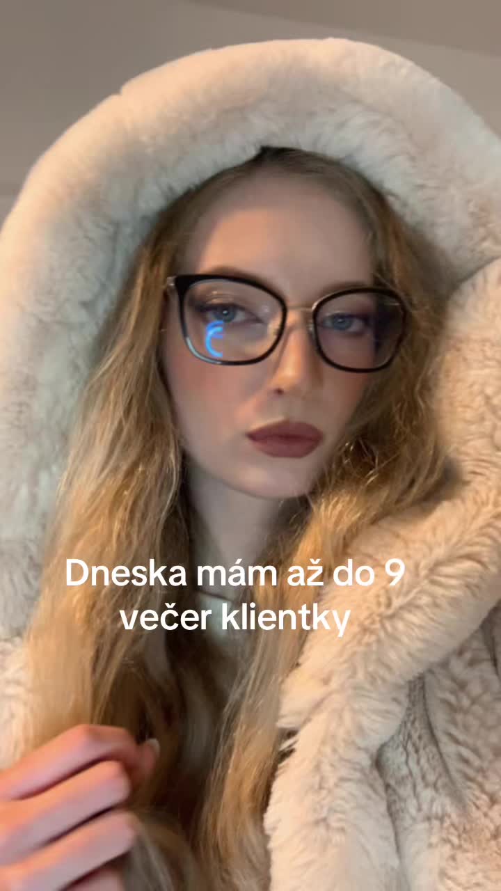 @Ell✨