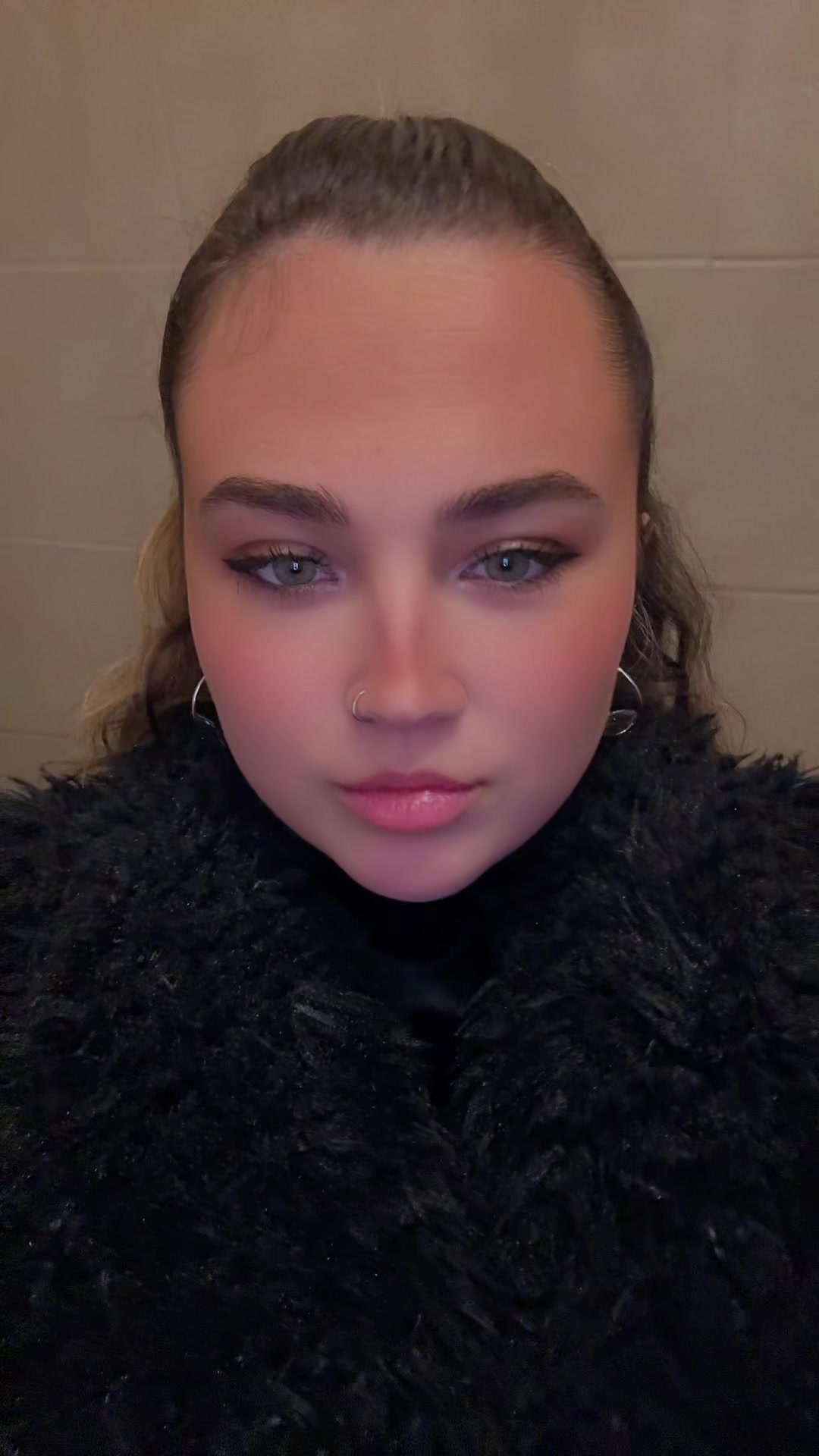 @Emi✨