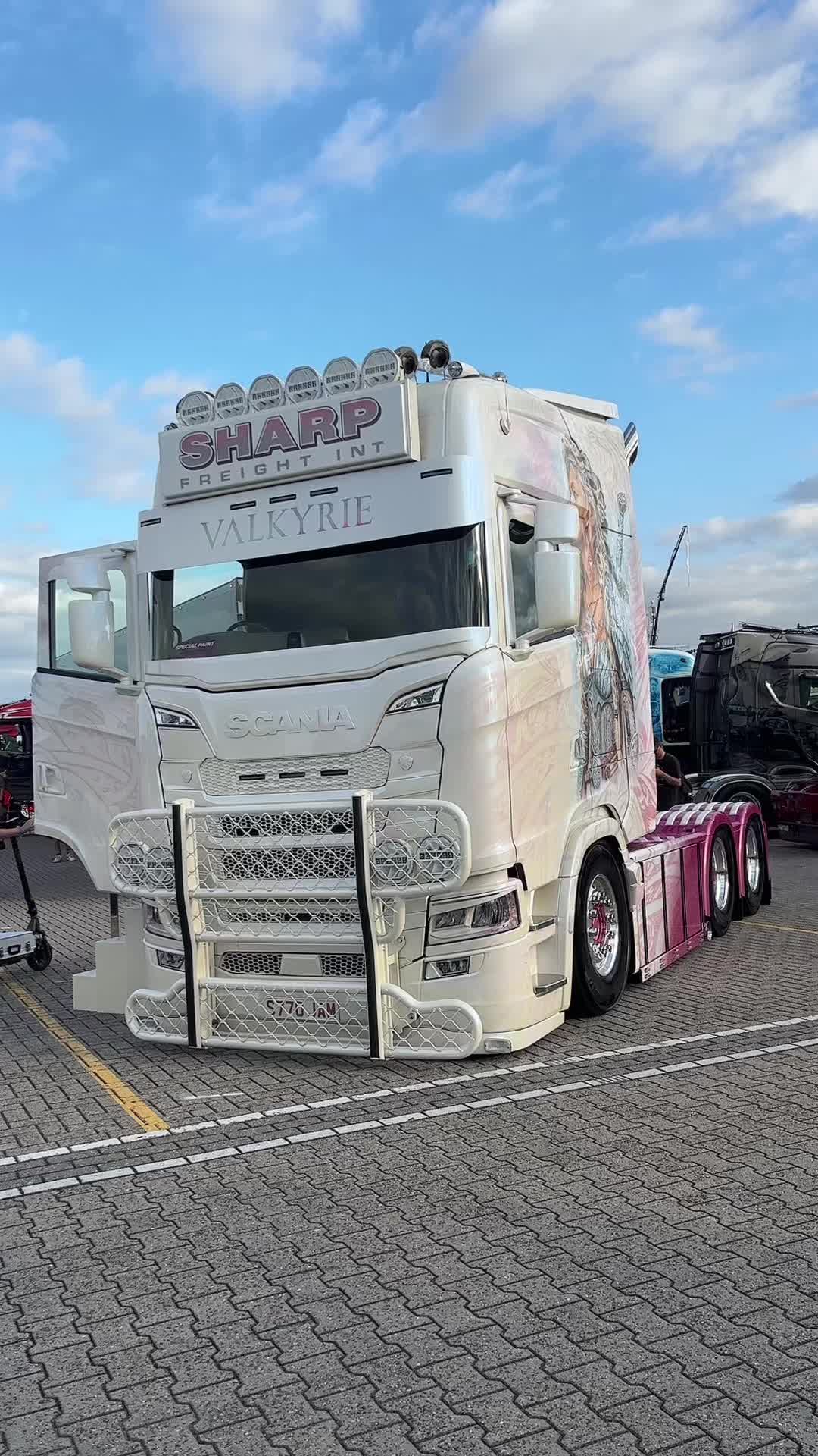 @JBL TRUCKSPOT