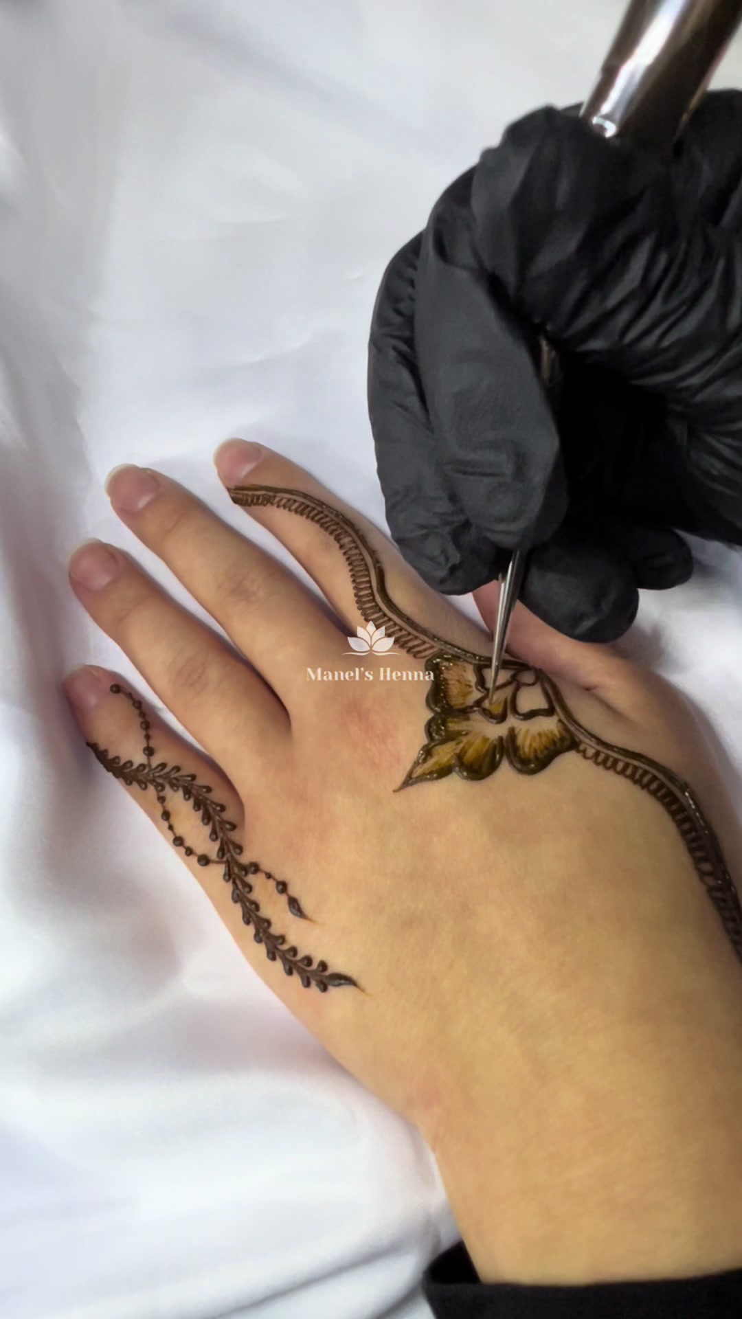 @manels_henna
