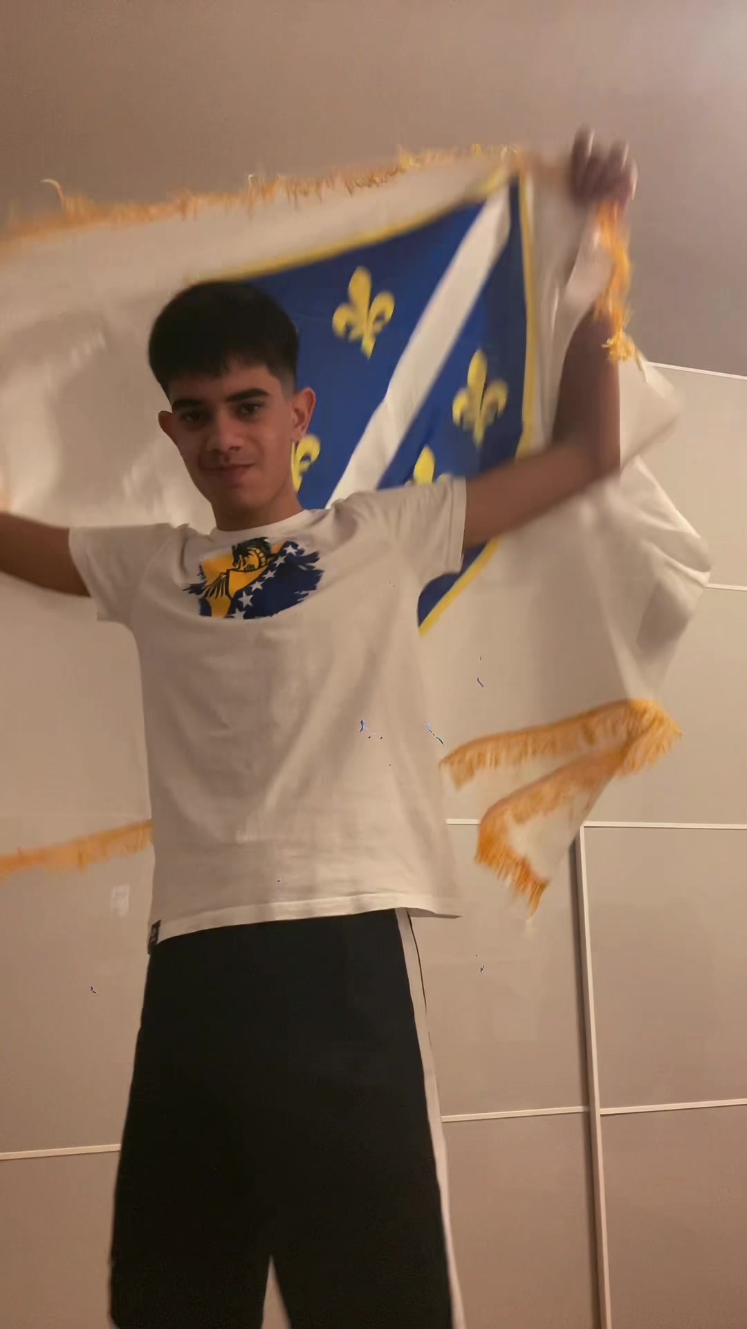 @🇨🇱