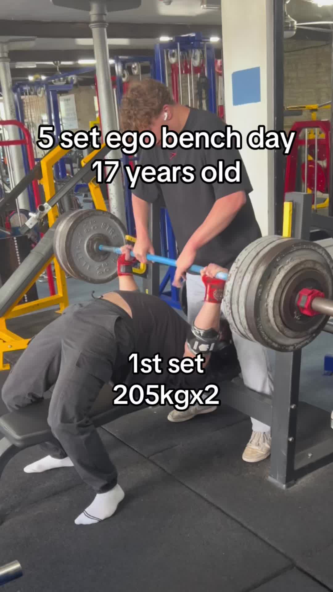 @oscarbenches