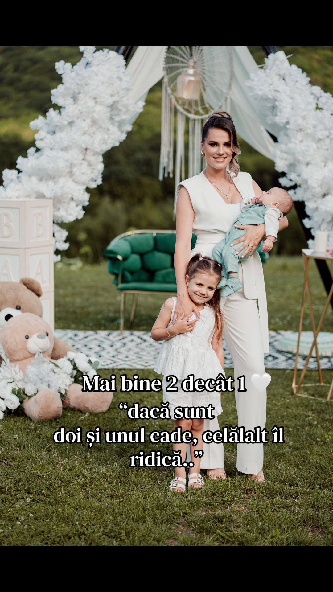 @Elena Simona