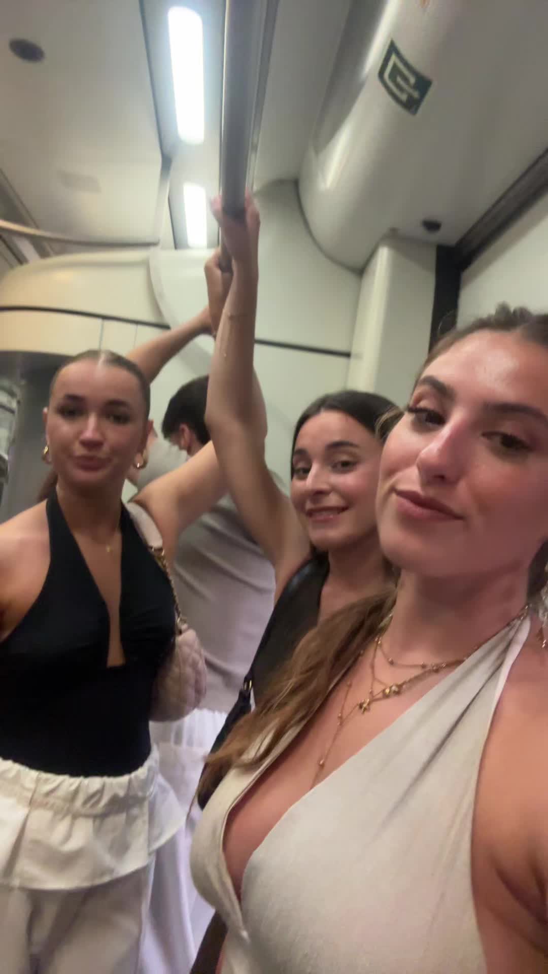 @Marivi🎀