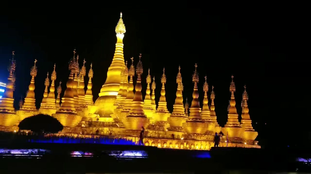 @💯ပျာည်မာည်တအာင်း💯