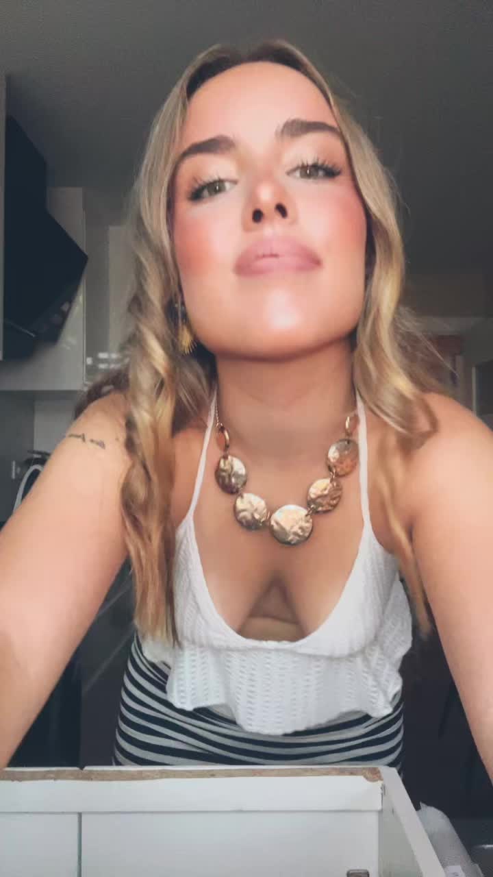 @𝘴𝘢𝘳𝘢