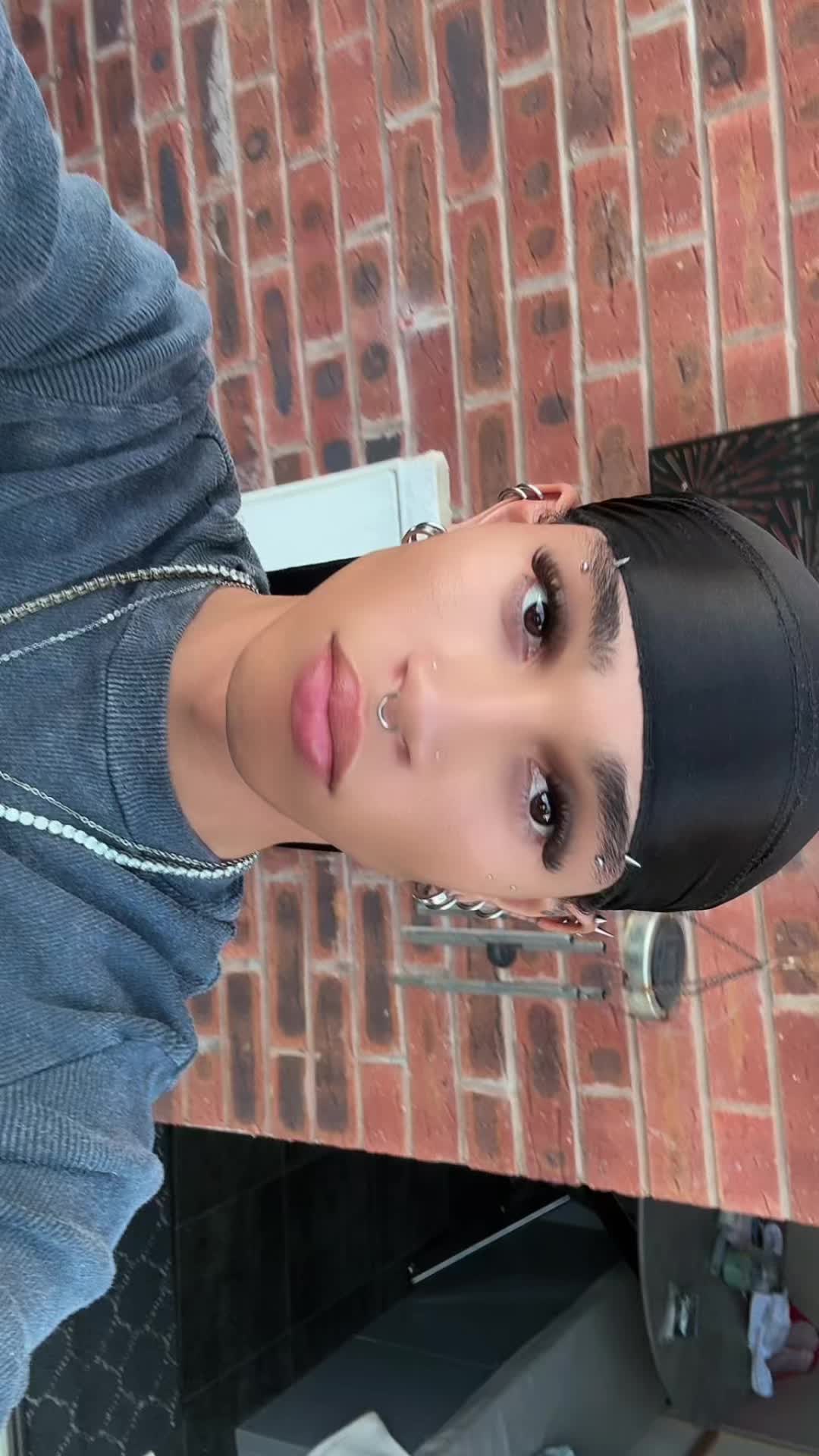 @𝐤𝐢𝐭𝐭𝐲𝐜𝐨𝐥𝐞 🐾