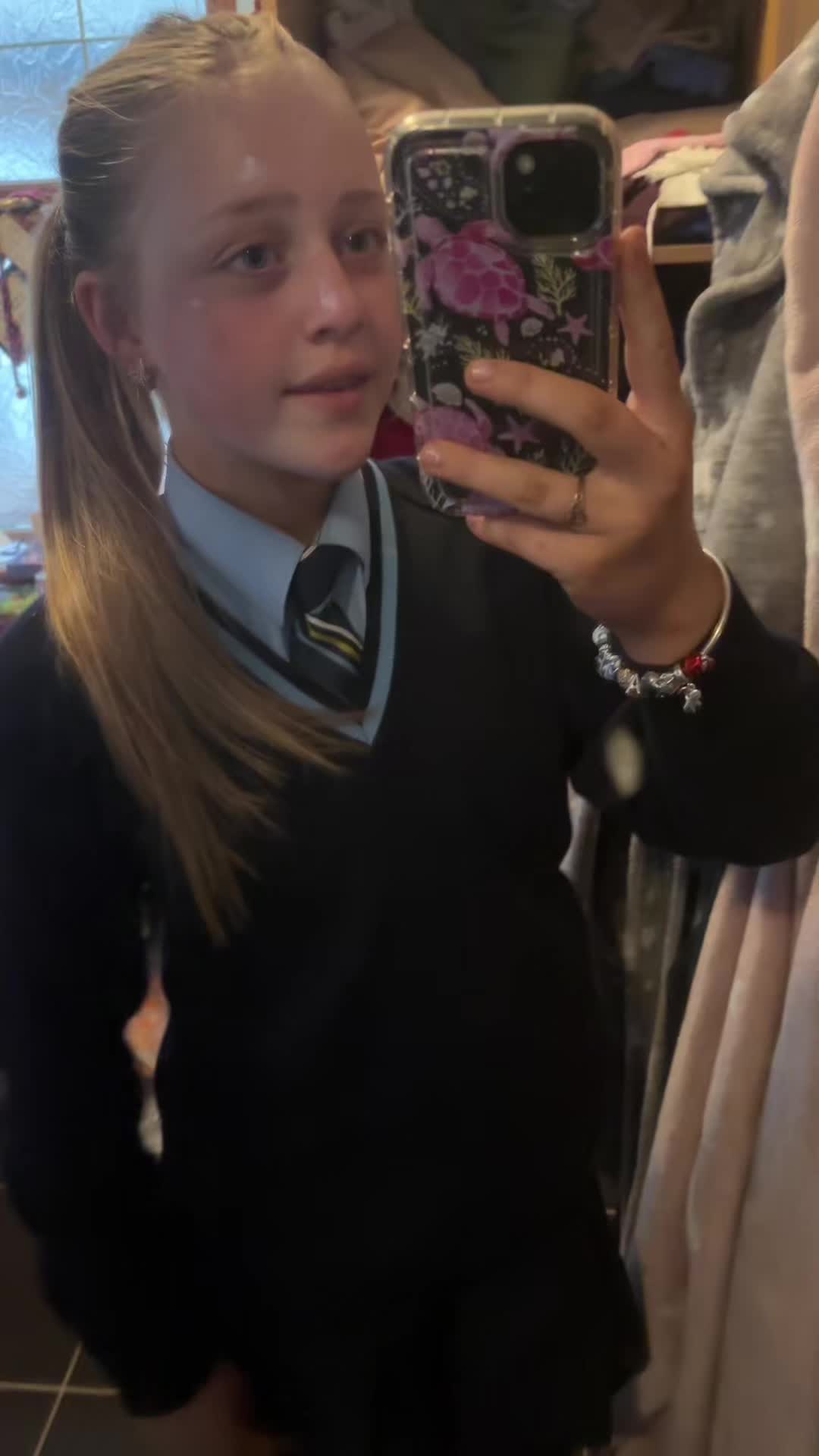 @ainemcxx0
