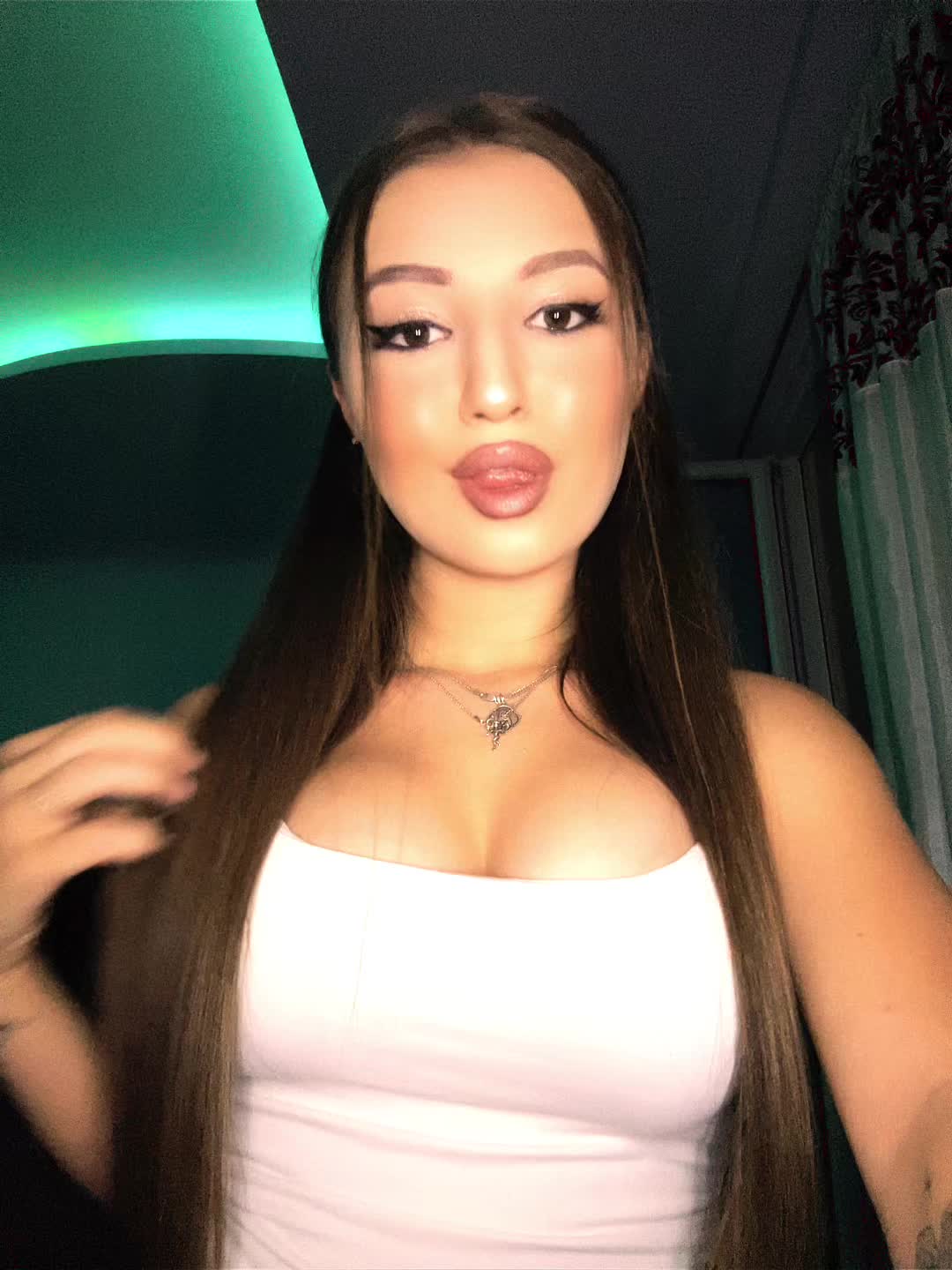 @2828