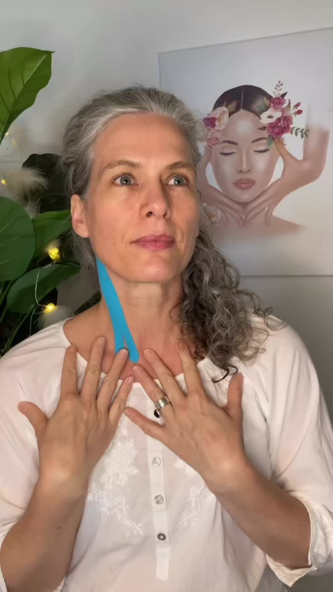@ninaschennach_faceyoga