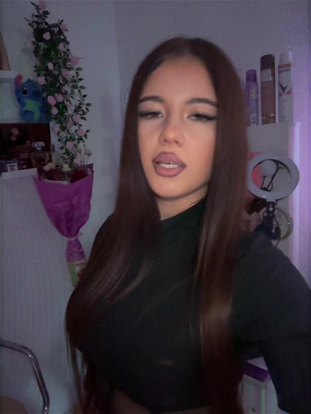 @𝓒𝓻𝓲𝓼𝓽𝓲𝓷𝓪