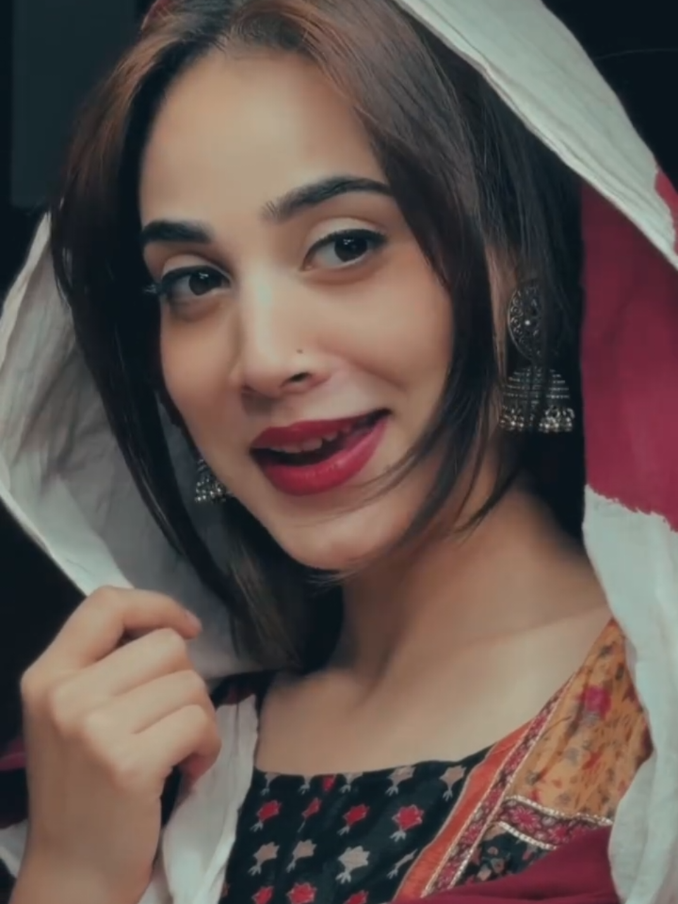 @ItsReenaKhan 🔥 👑
