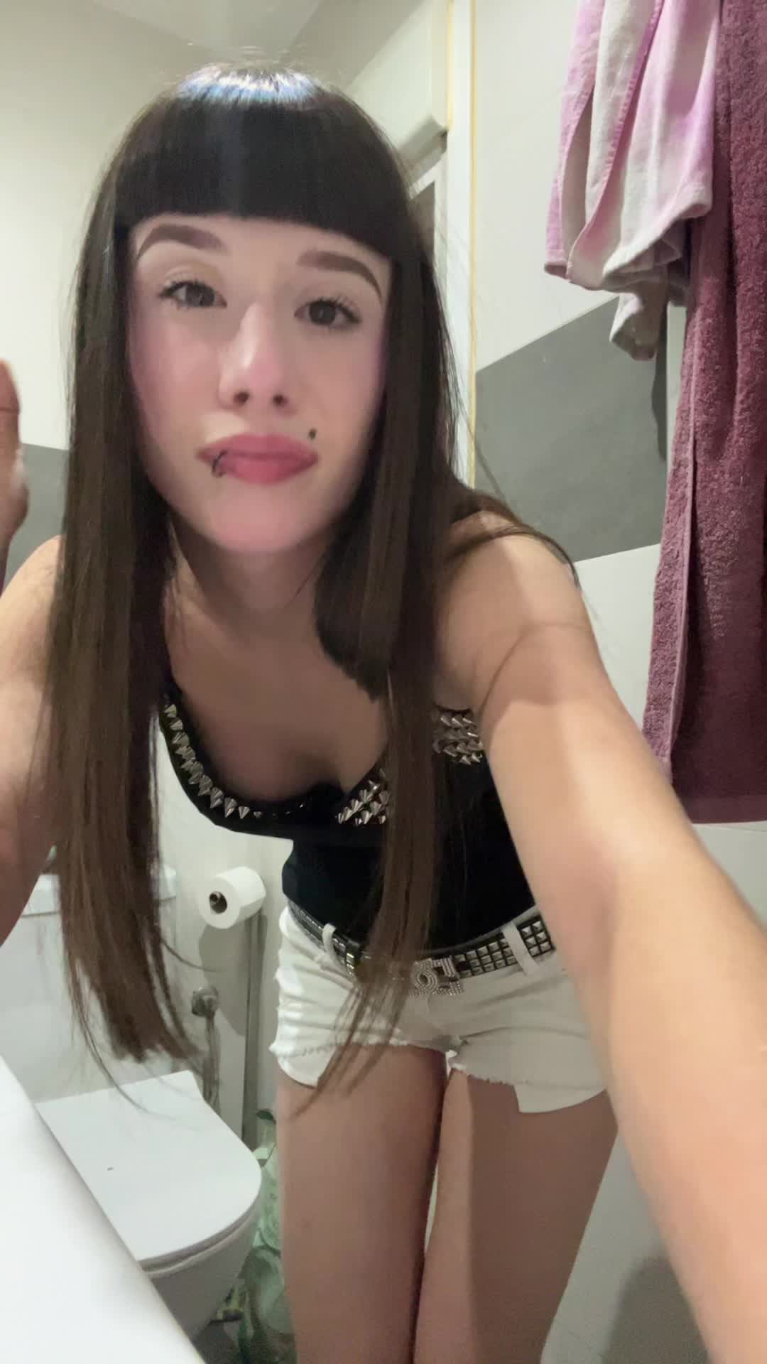 @yourcutesthoe