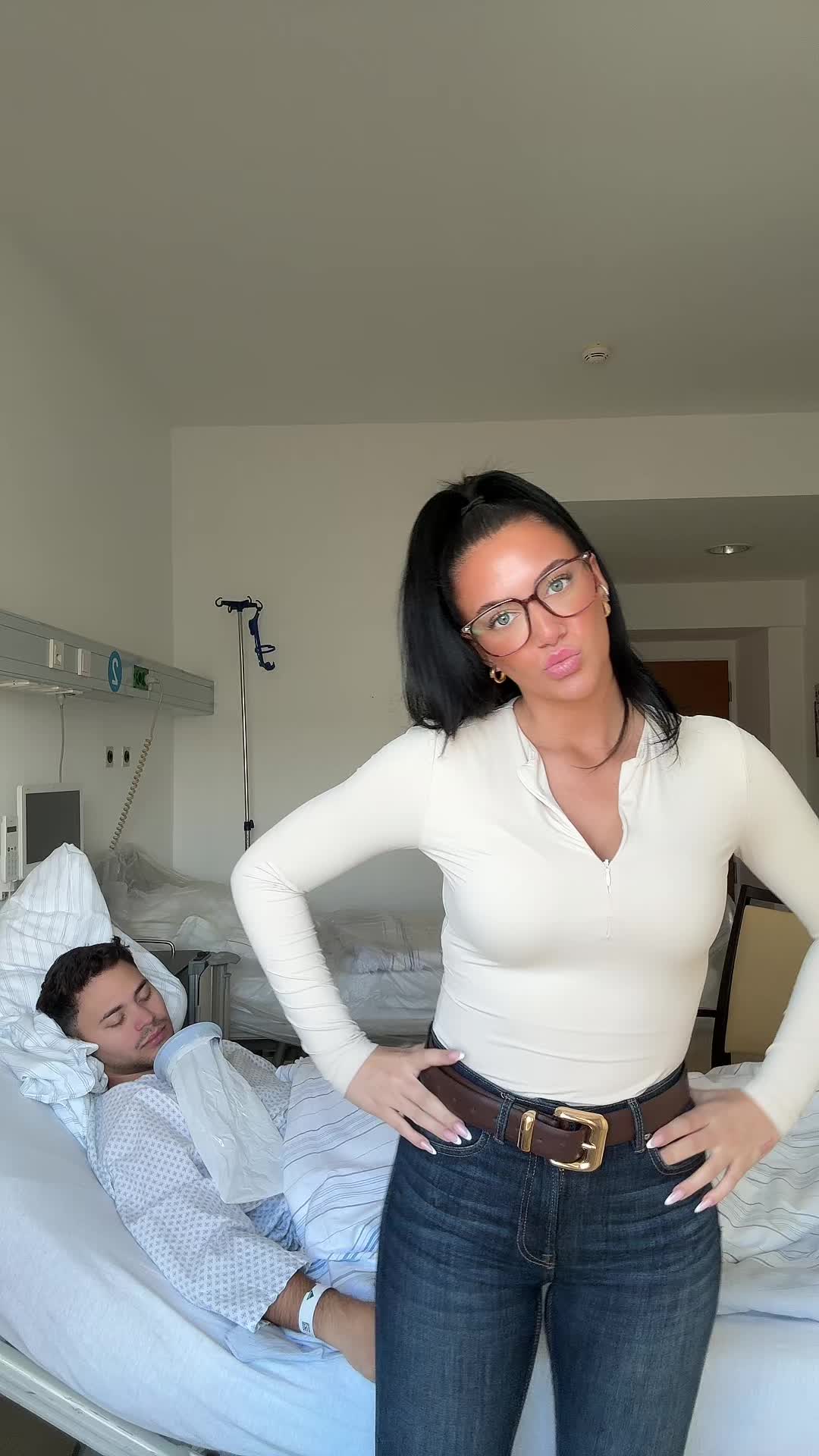 @callmiiivivi