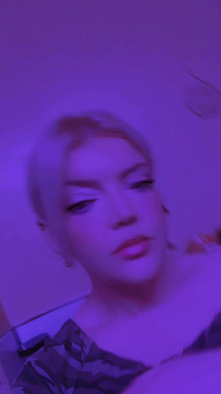 @Natalie Curwood 🍑