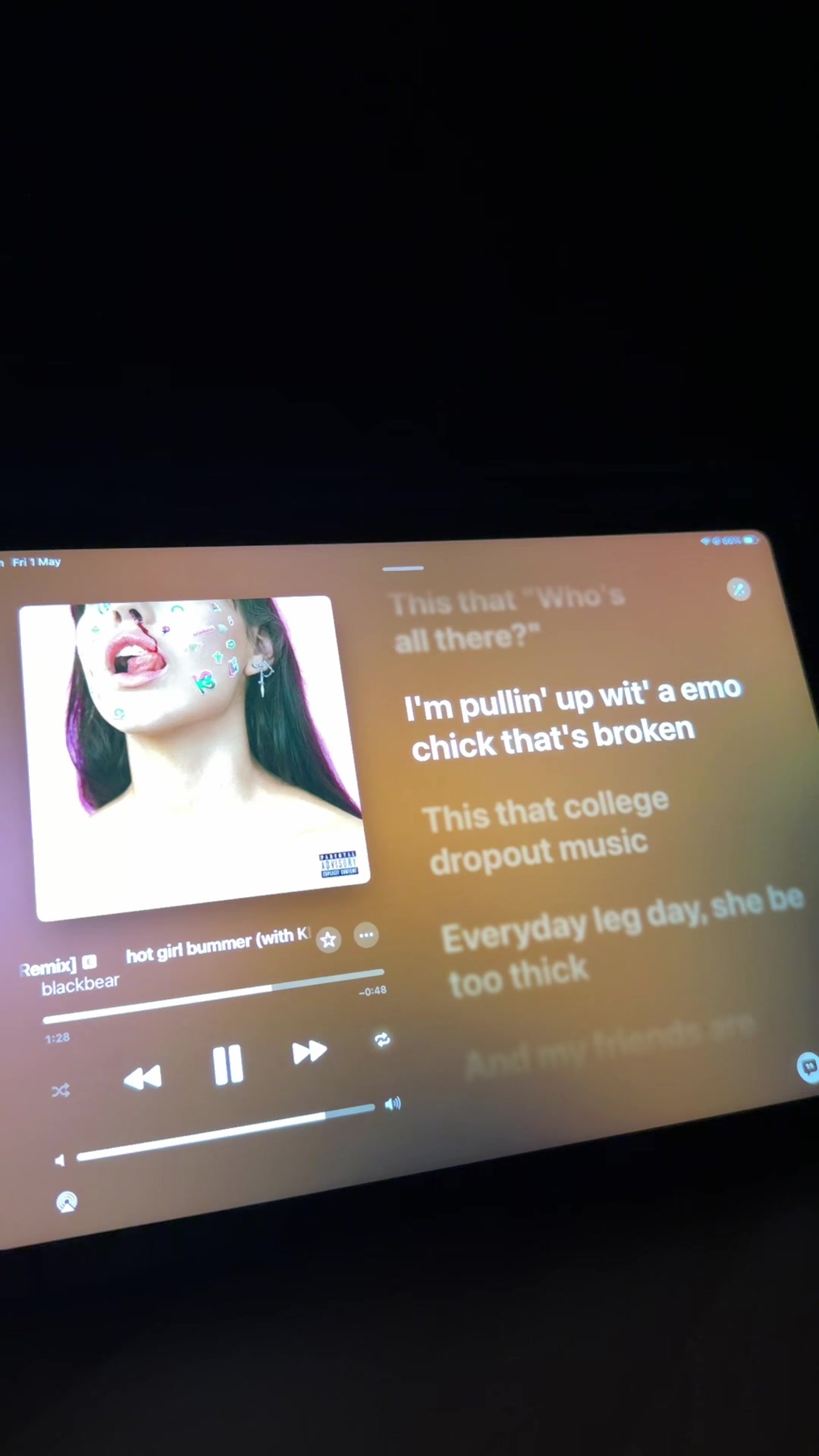 @LyricVibesOnly ♫