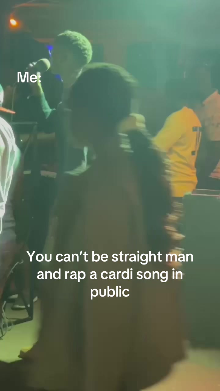 @Dracula Spits